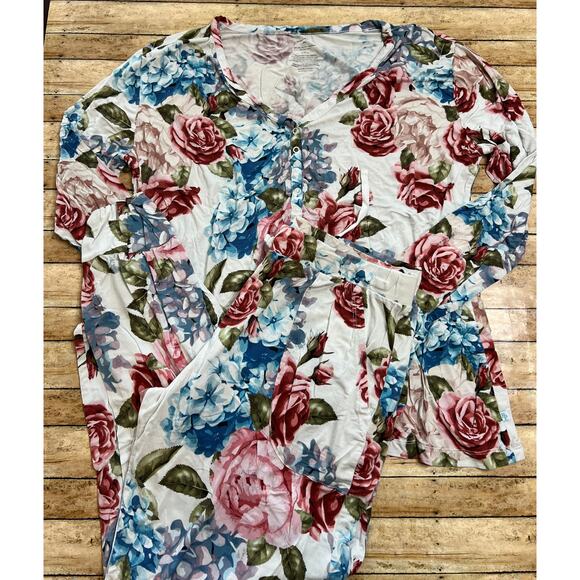 Posh Peanut OG Hydrangea Long Sleeve with Joggers Bamboo Pajama Set 2XL - Picture 1 of 11